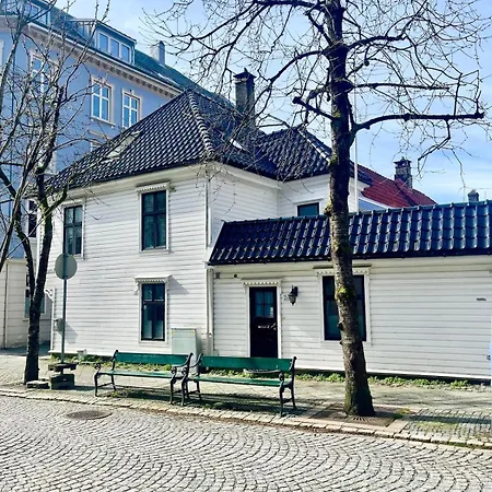 Leilighet Charming House With Roof Terrace And Sea View Bergen